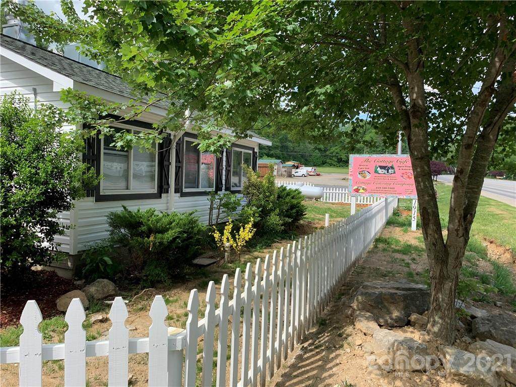 1915 Soco Road - Photo 1