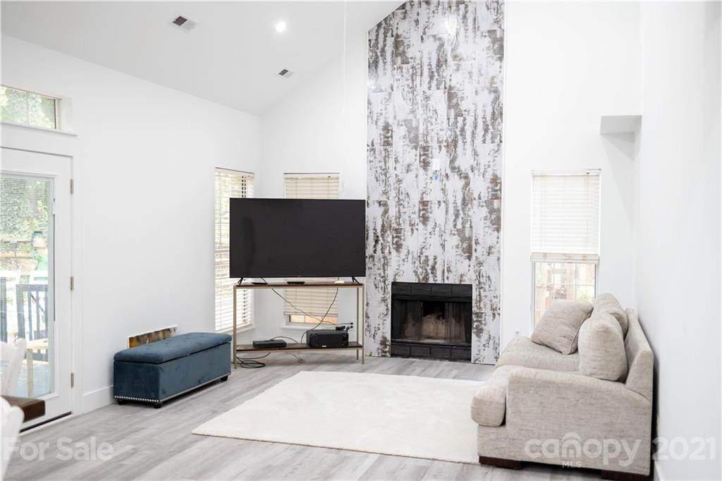 7208 Scarlet Runner Drive - Photo 1