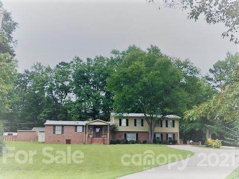 323 Fairforest Drive - Photo 1