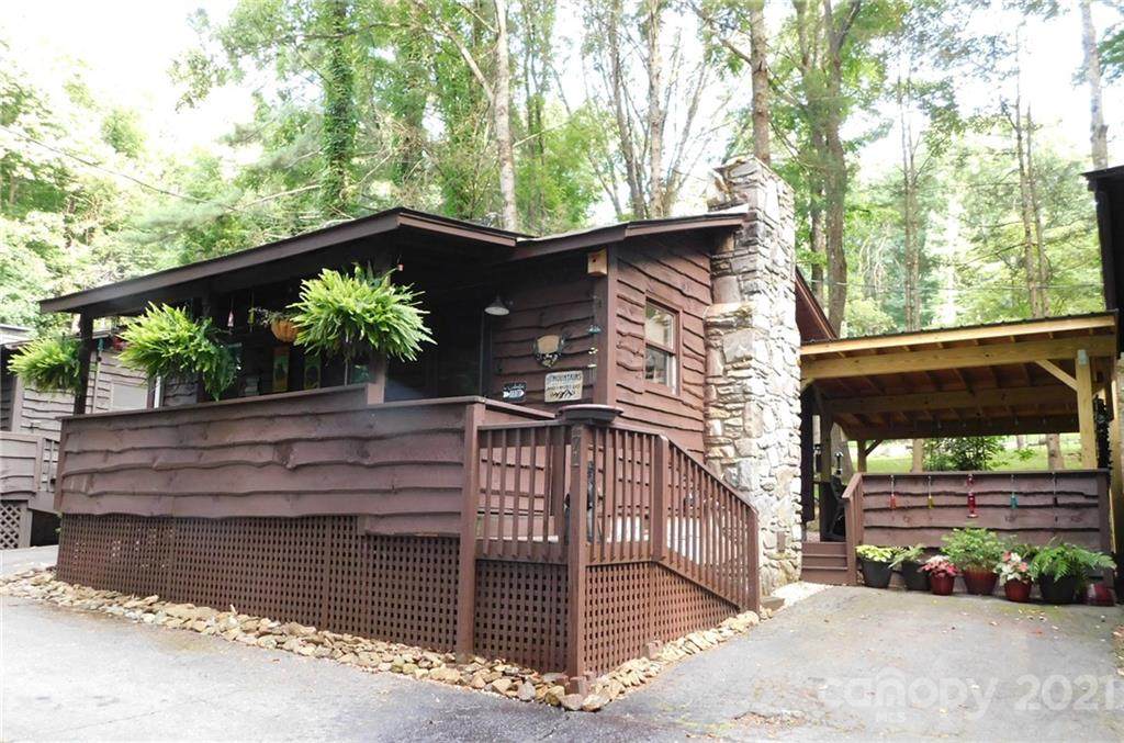 71 Sassafras Lane - Photo 1