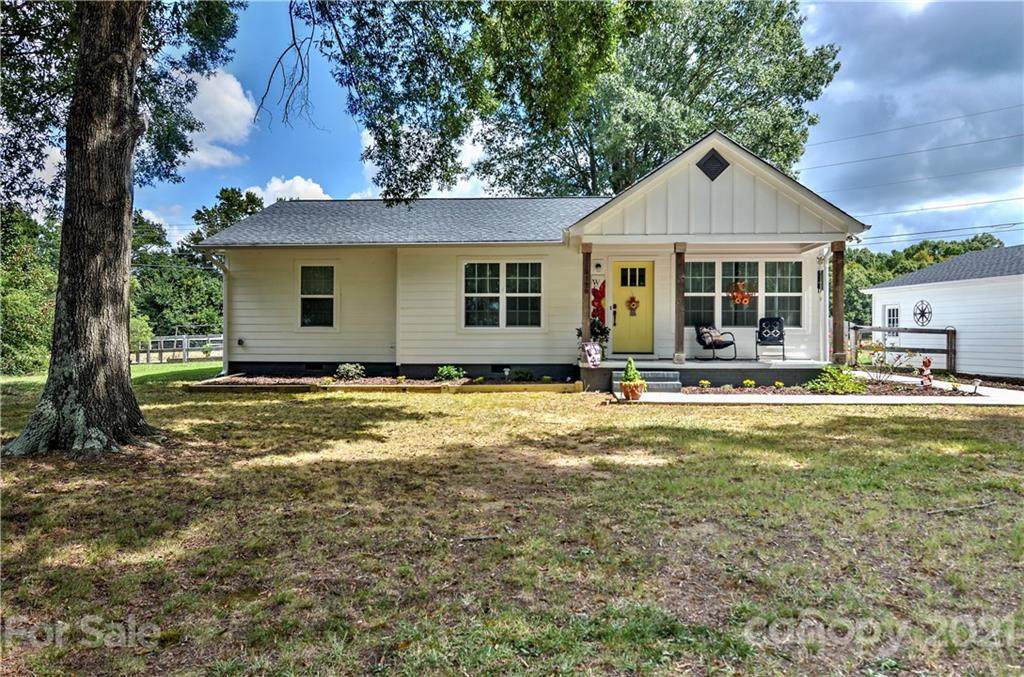 5120 Rocky River Road - Photo 1