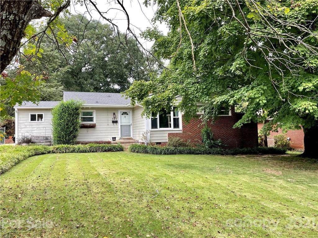 731 Montford Drive - Photo 1