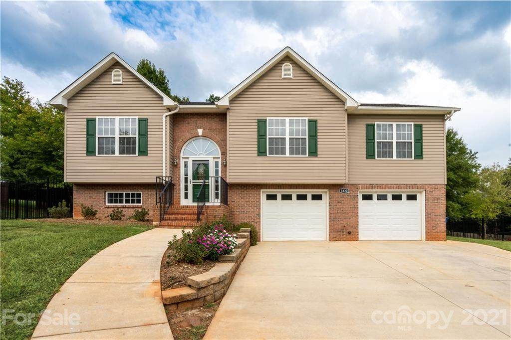 3822 26th Street Drive - Photo 1