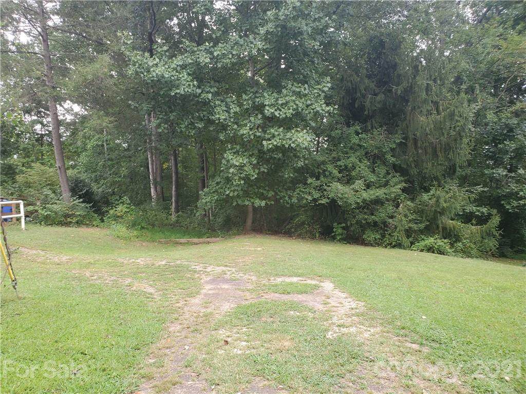 99999 Wood Avenue - Photo 1