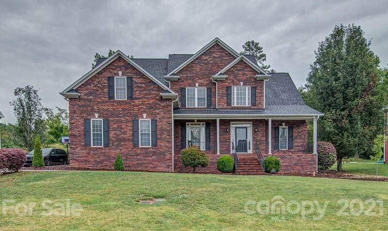 5107 Summerell Avenue - Photo 1