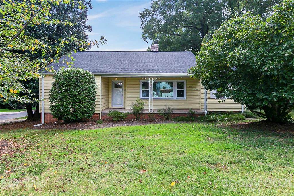 2501 Runnymede Lane - Photo 1