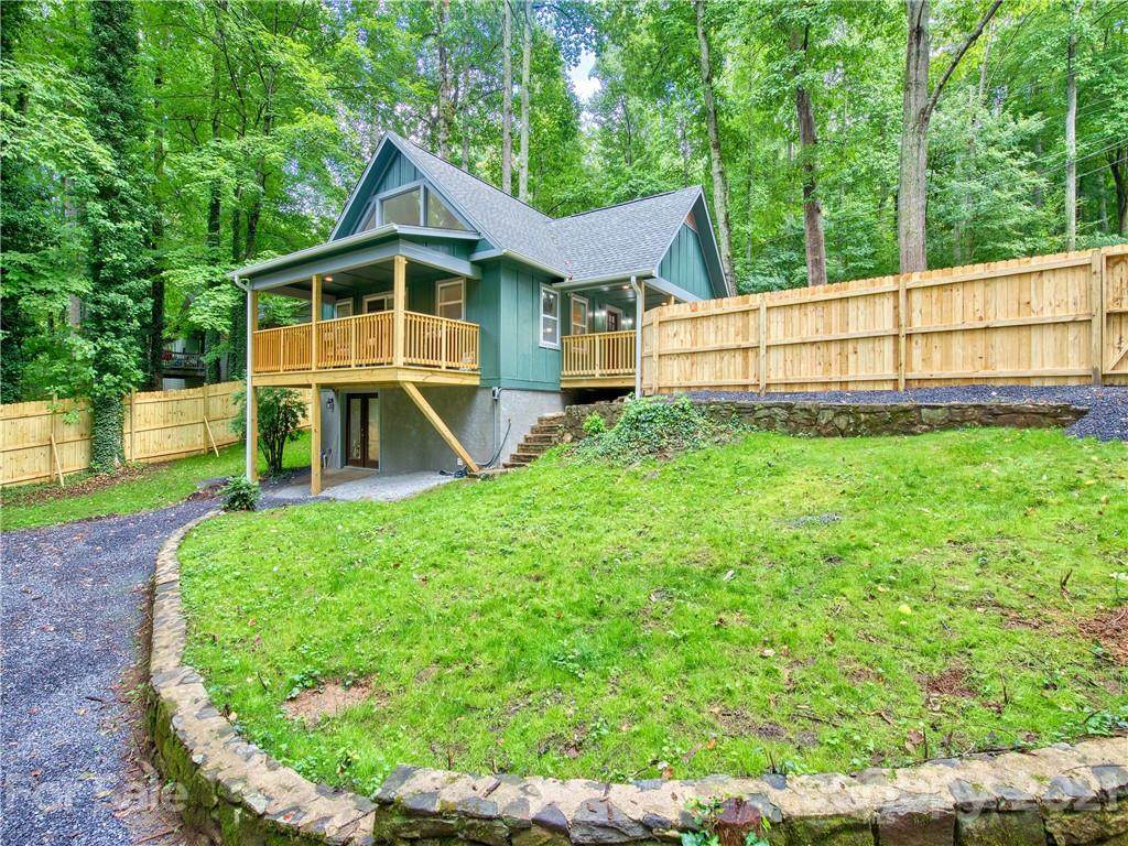 90 Ash Drive - Photo 1