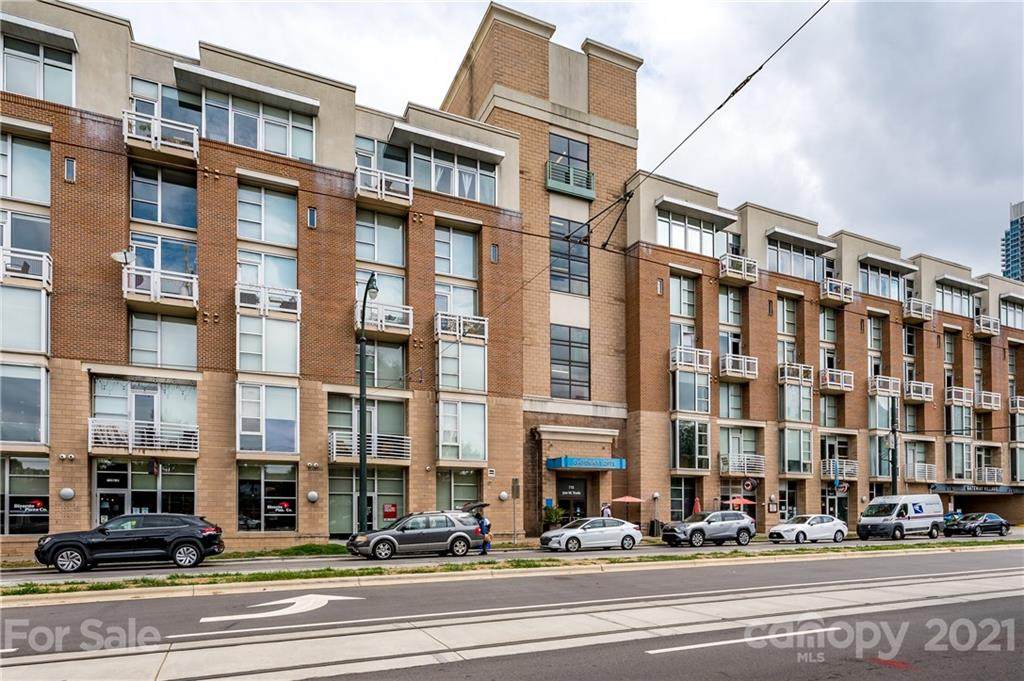 718 Trade Street - Photo 1
