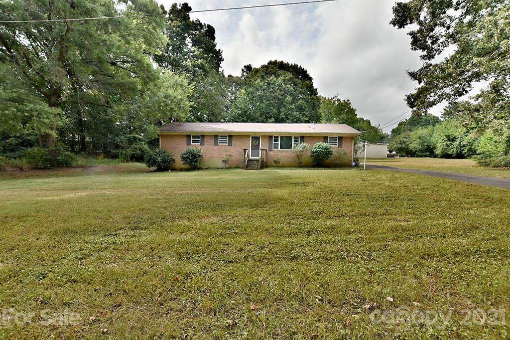 911 Eldorado Avenue - Photo 1