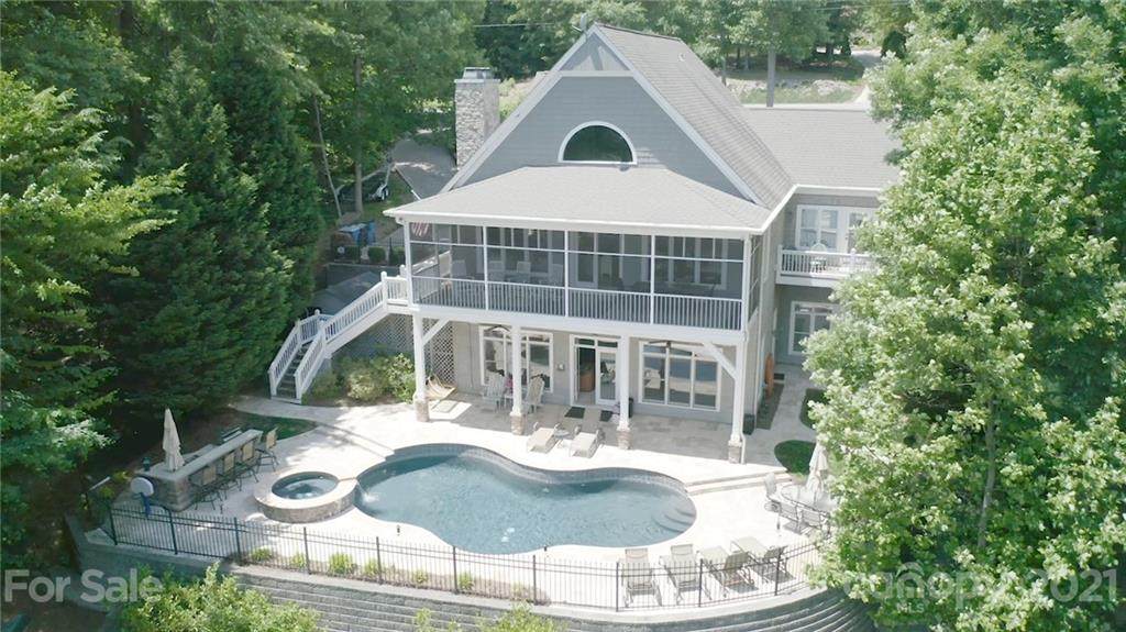 1676 Sherwood Court - Photo 1