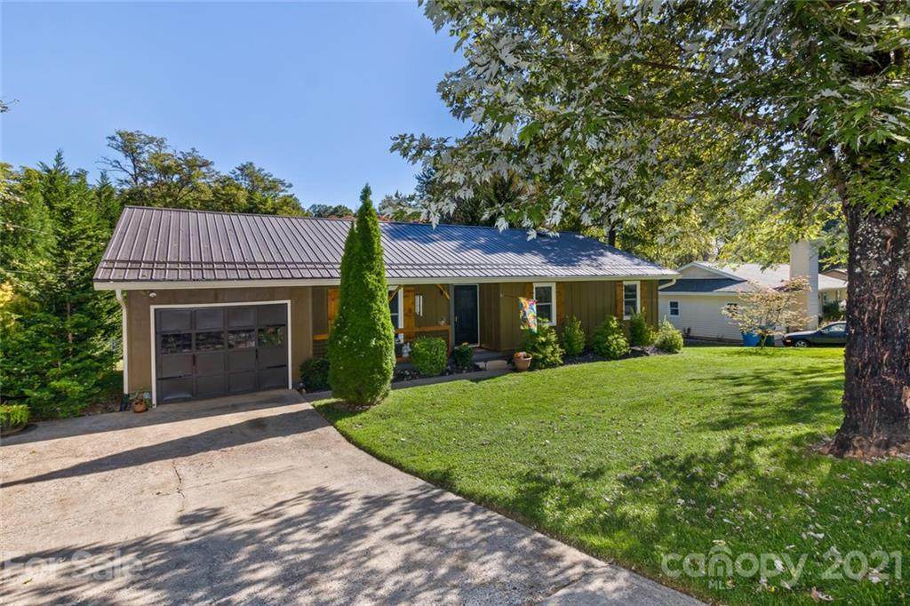 11 Fieldstone Court - Photo 1