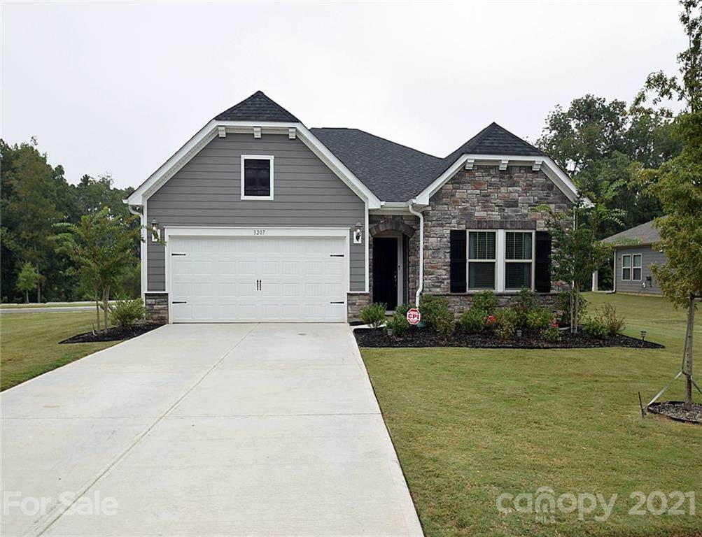 3207 Elmwood Drive - Photo 1