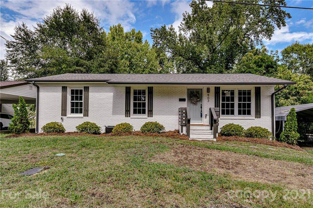 903 11th Street - Photo 1