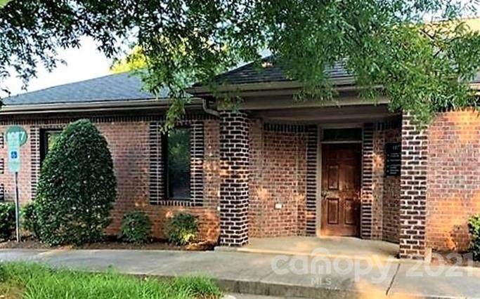 1977 J N Pease Place - Photo 1