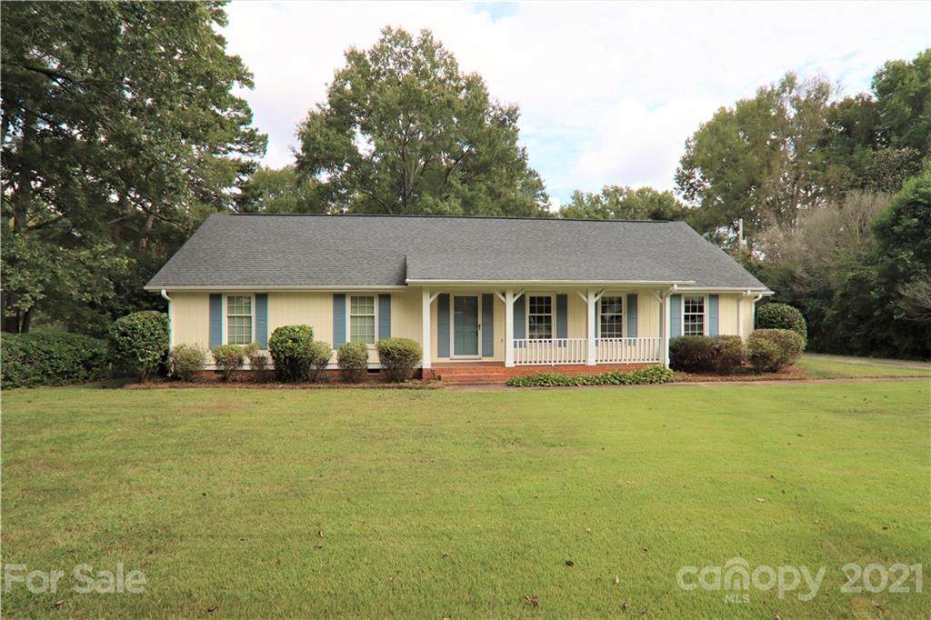 7220 Canterway Drive - Photo 1