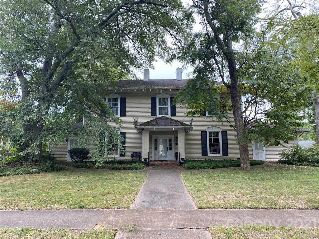 409 Marion Street - Photo 1