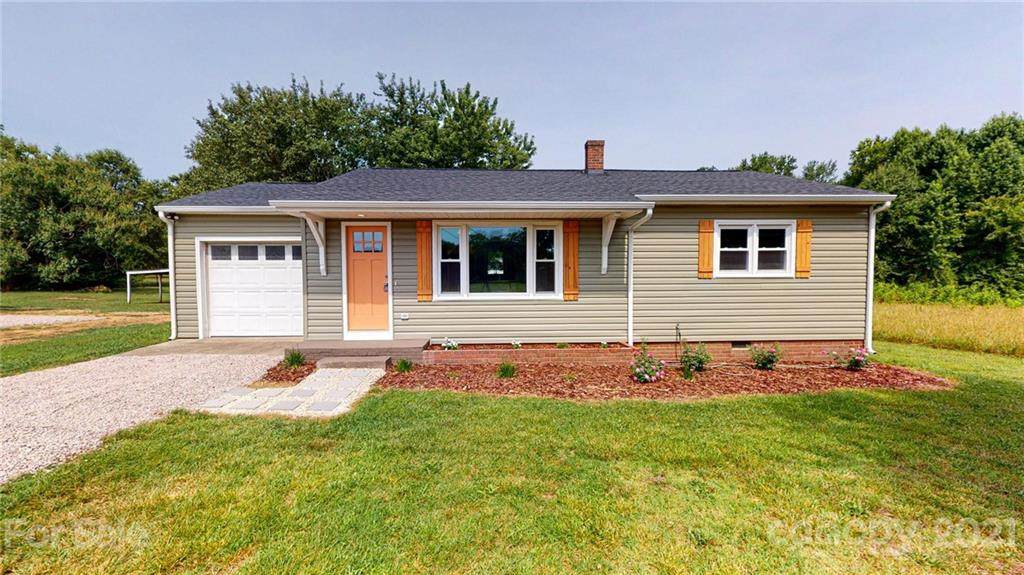 1207 Stone Avenue - Photo 1