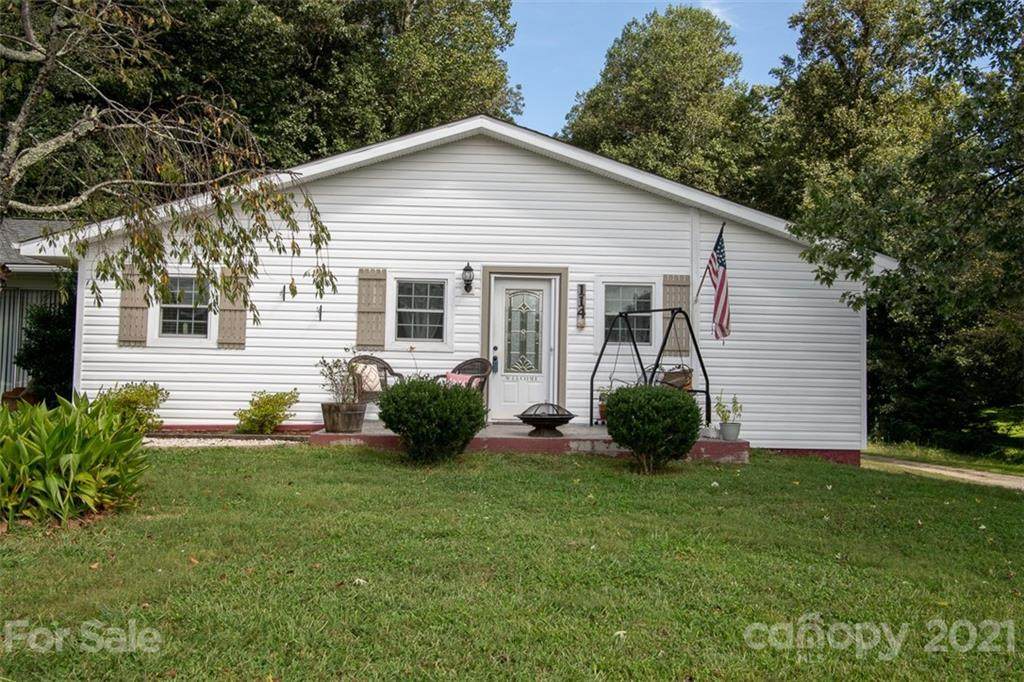 114 Bearwallow Road - Photo 1