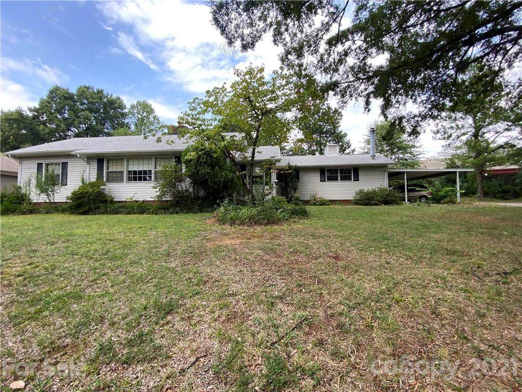 727 Seneca Place - Photo 1