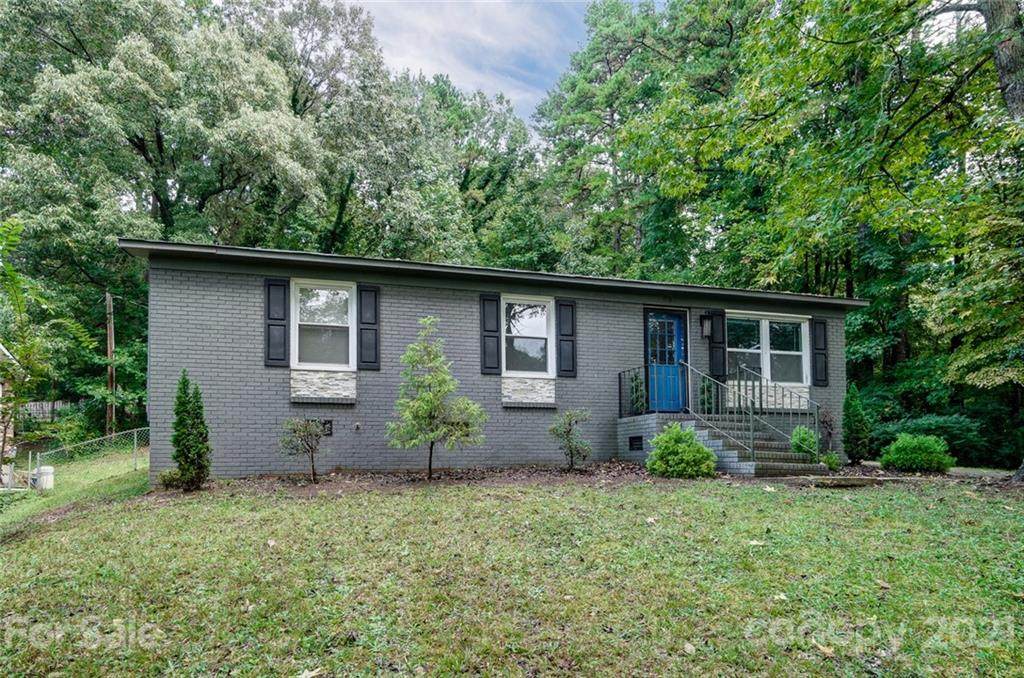 804 Woodlawn Avenue - Photo 1