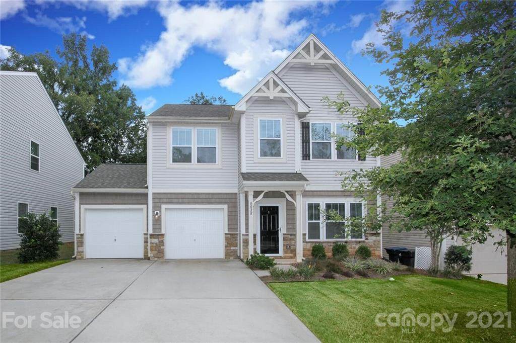 8028 Tricia Pointe Place - Photo 1