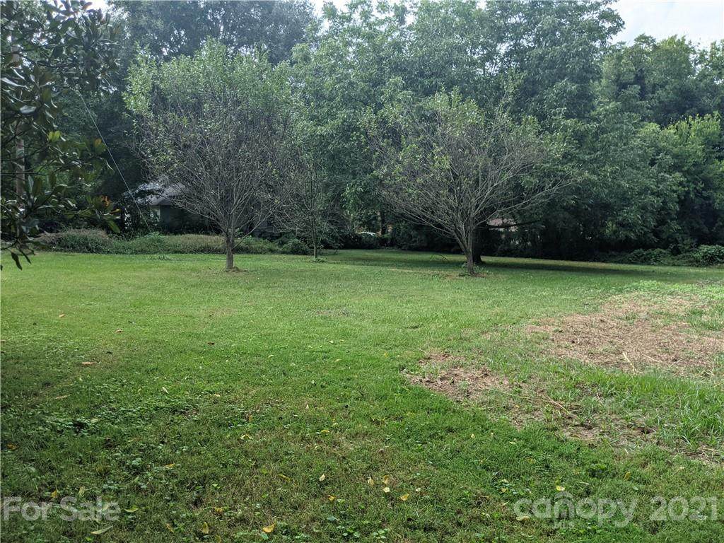 2403 Main Street - Photo 1