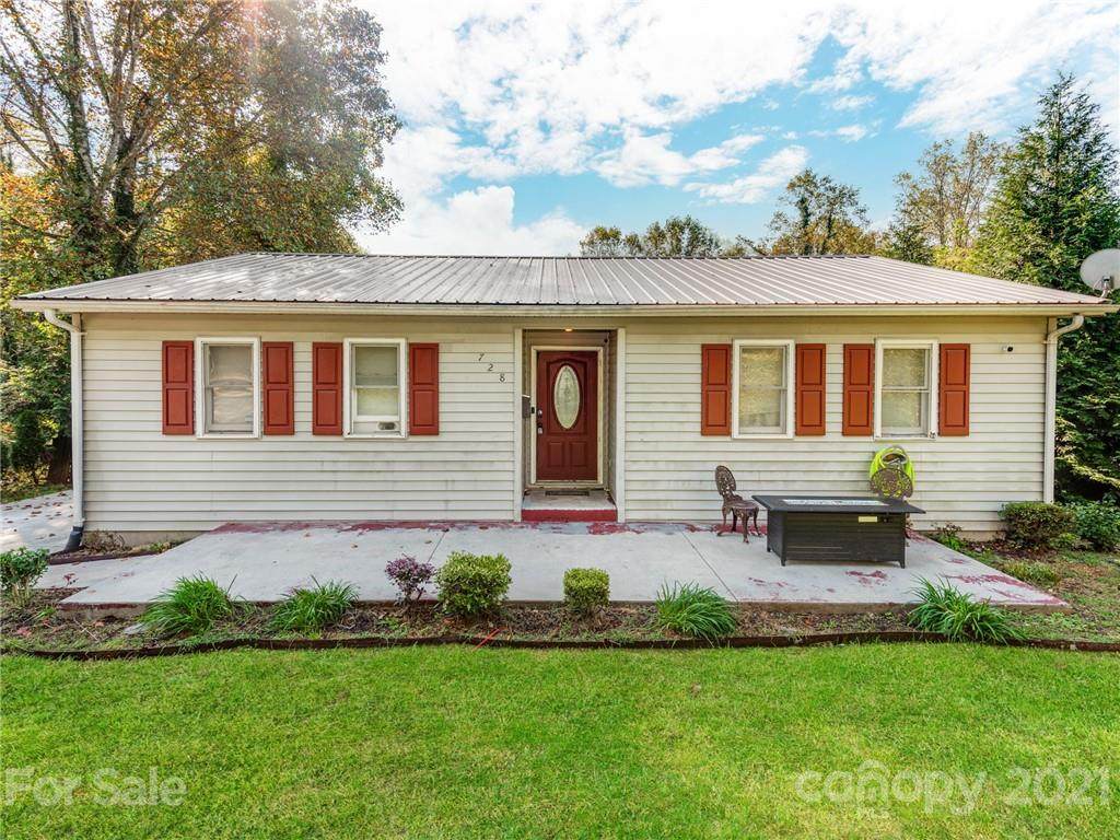 728 Stage Street - Photo 1
