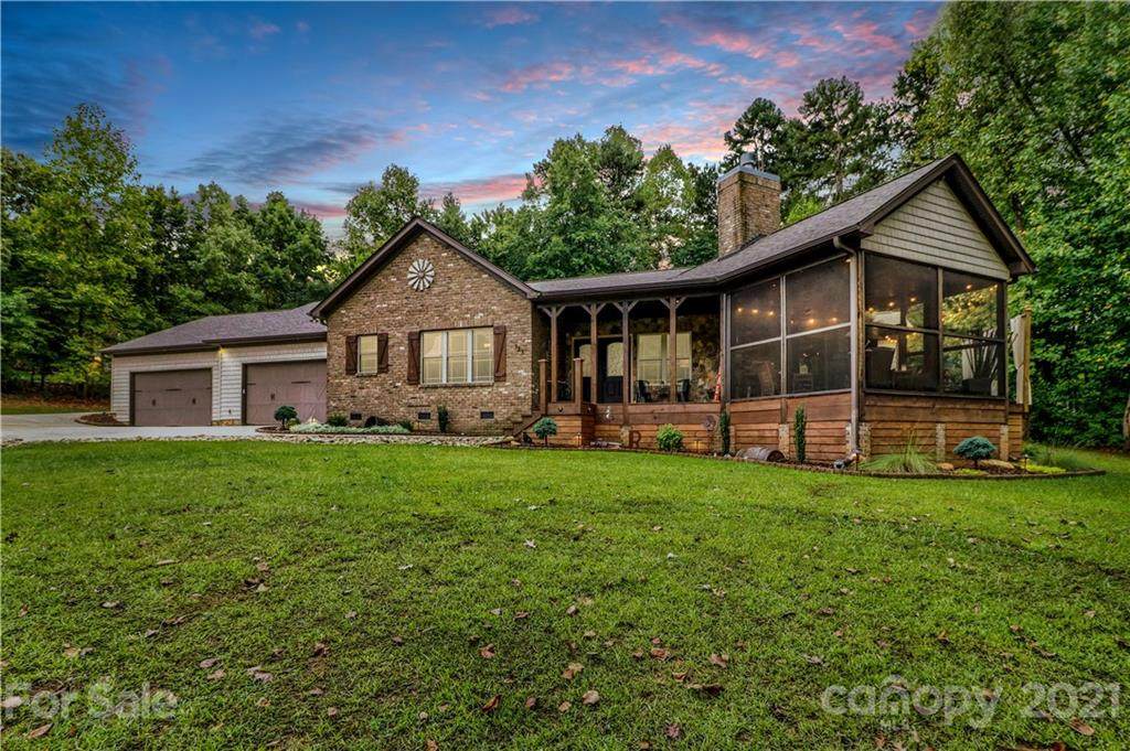127 Fern Haven Lane - Photo 1