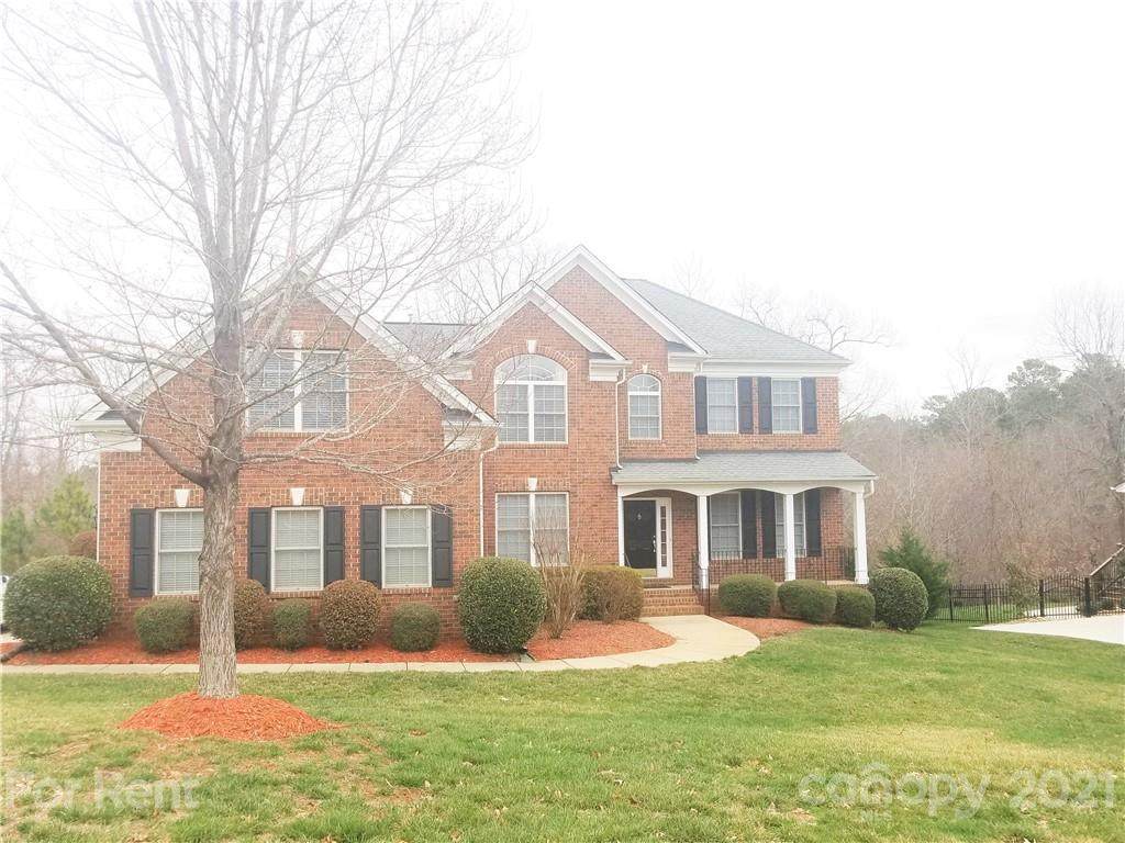 2801 Swinton Court - Photo 1