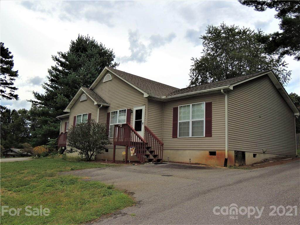 6 Oak Crescent Drive - Photo 1