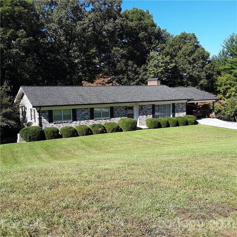 151 Azalea Drive - Photo 1