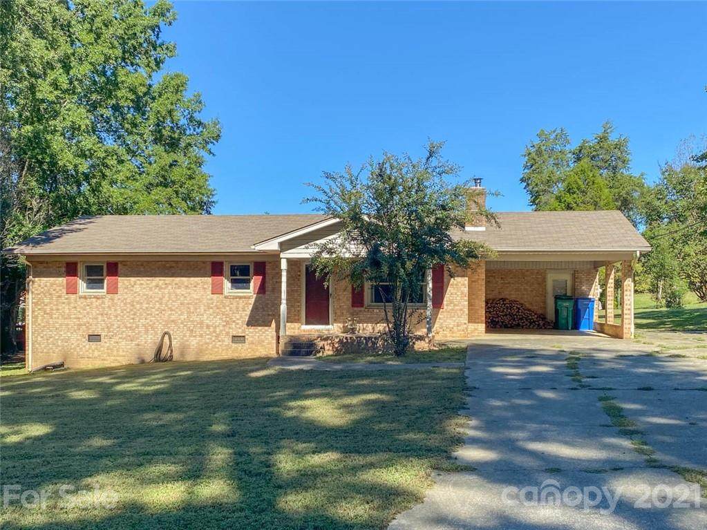 1016 Elaine Drive - Photo 1