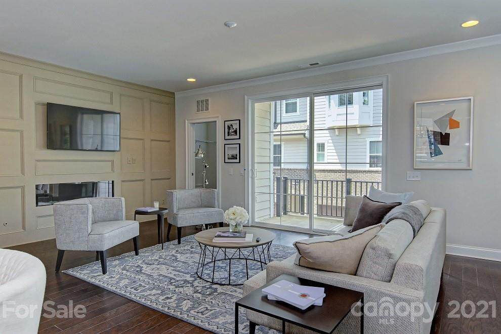 1205 Cotswold Place - Photo 1