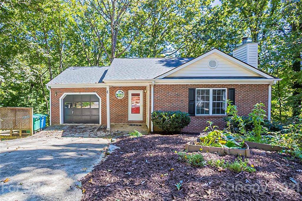 66 Foxberry Drive - Photo 1