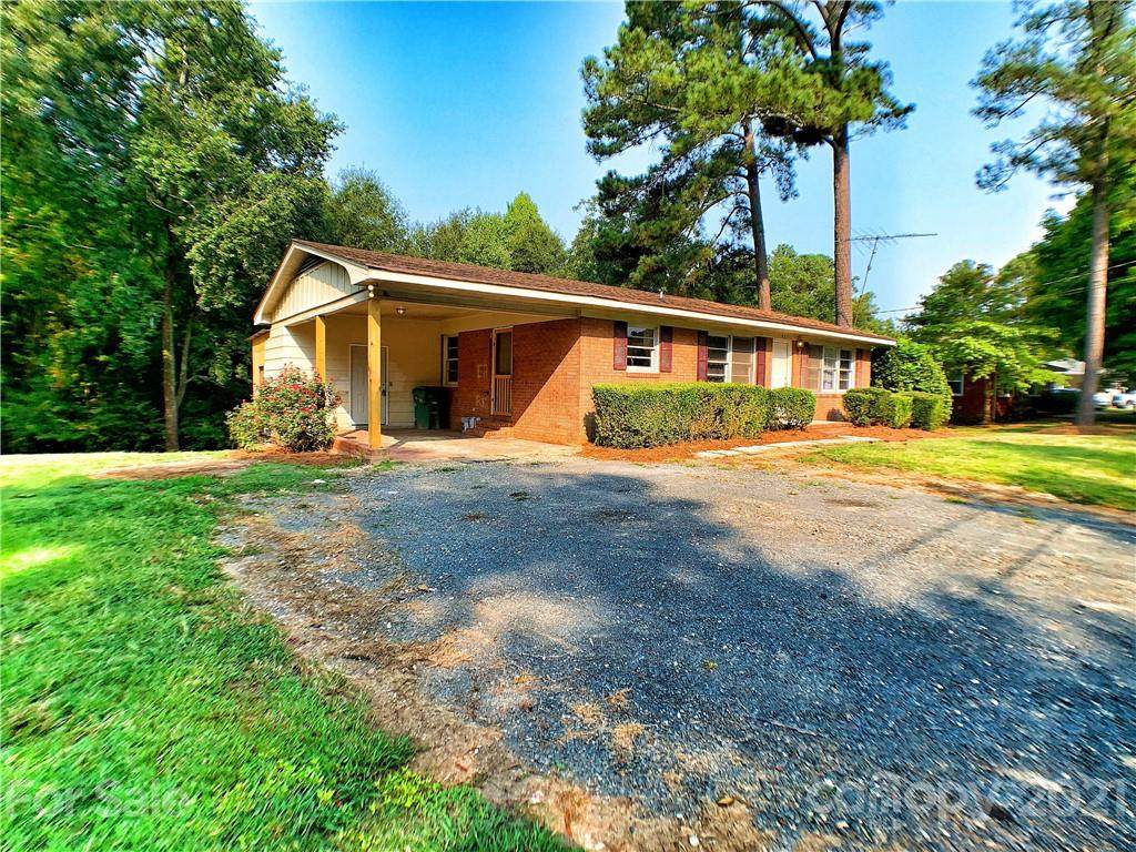 421 Atkins Avenue - Photo 1