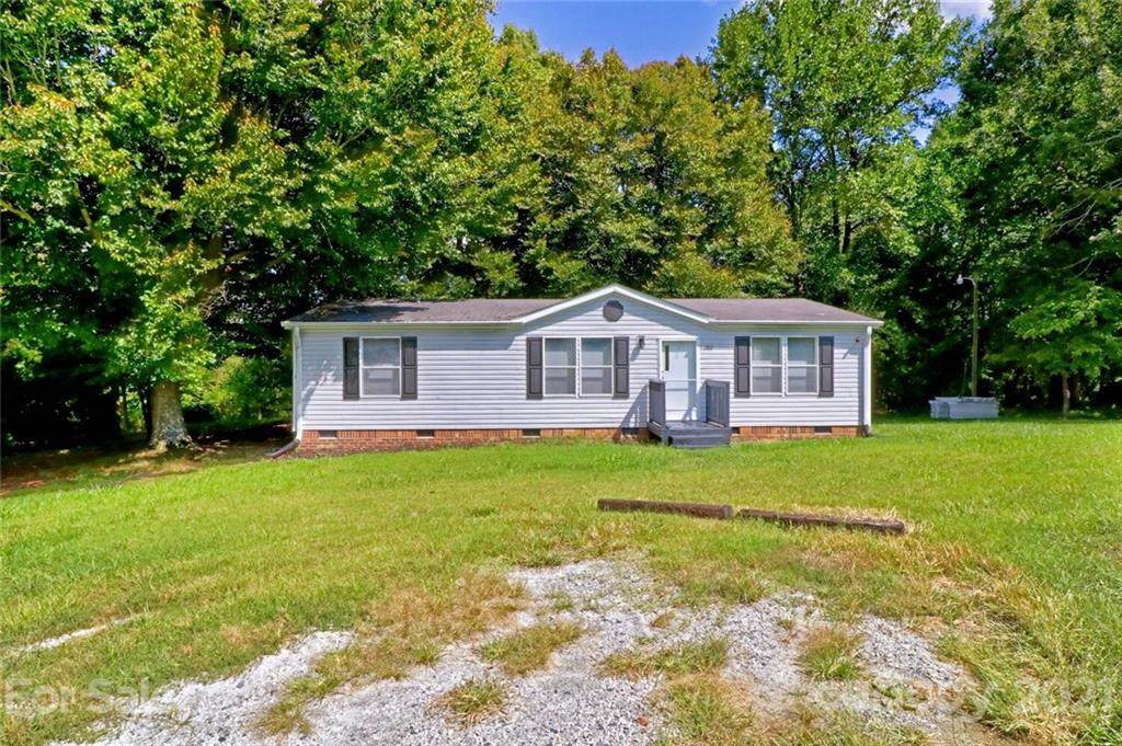 160 End Of Road Drive - Photo 1