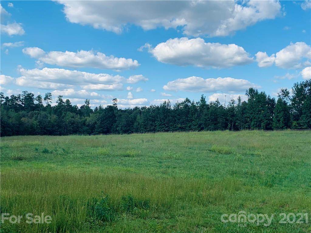 8800 County Line Road - Photo 1