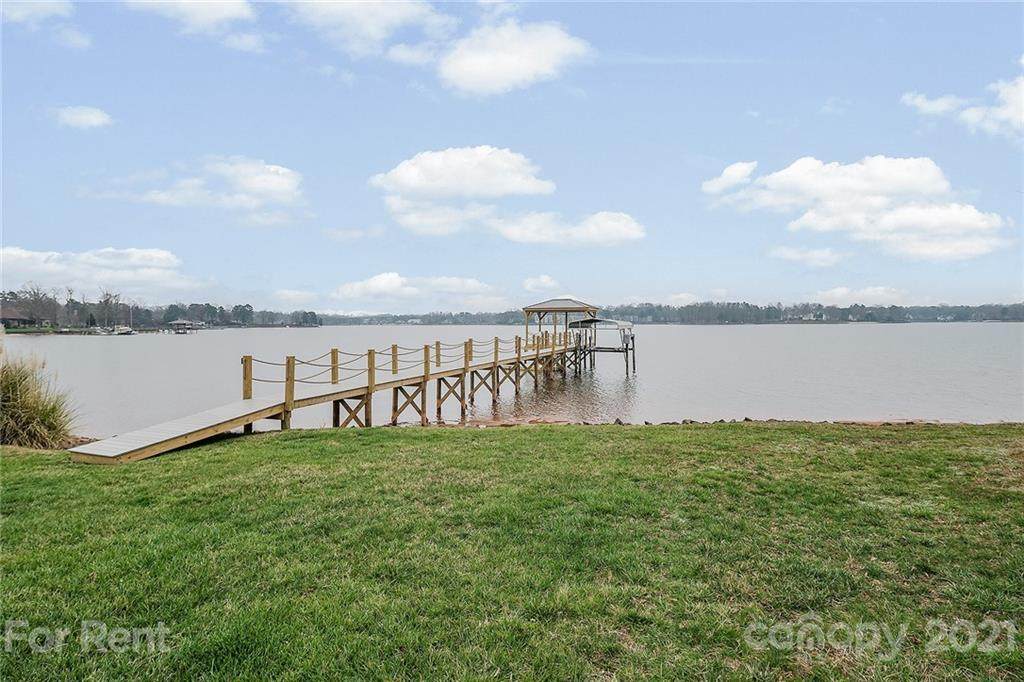 21200 Senlac Lane - Photo 1