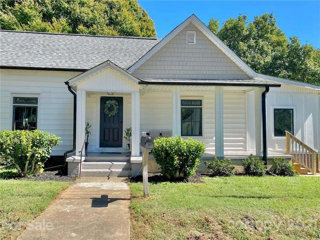 150 Elm Street - Photo 1