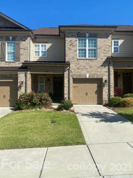 9615 Camberley Avenue - Photo 1