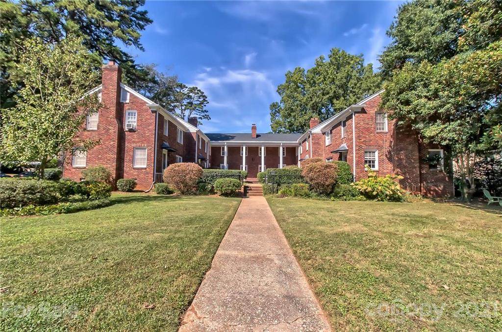 2240 Roswell Avenue - Photo 1