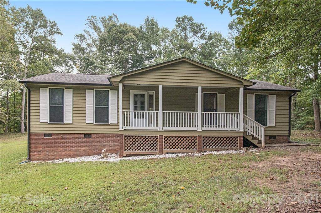 1183 Birchwood Drive - Photo 1