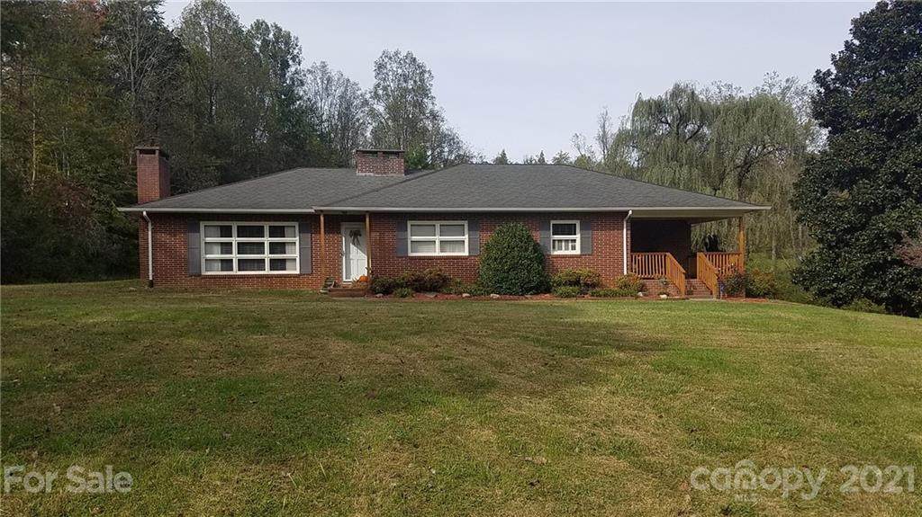 4505 Wilkesboro Boulevard - Photo 1