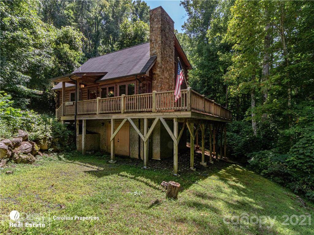 610 Amber Drive - Photo 1