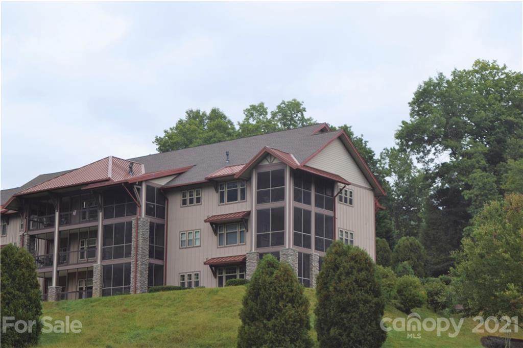 1564 Country Club Drive - Photo 1