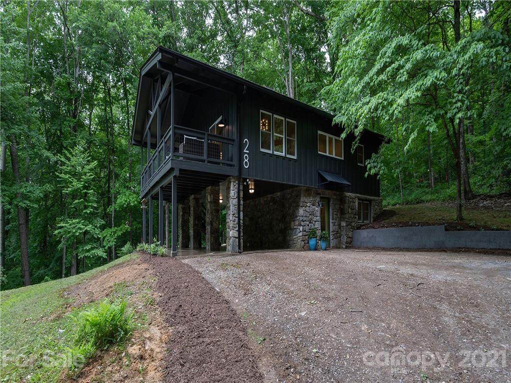 28 Maple Drive - Photo 1