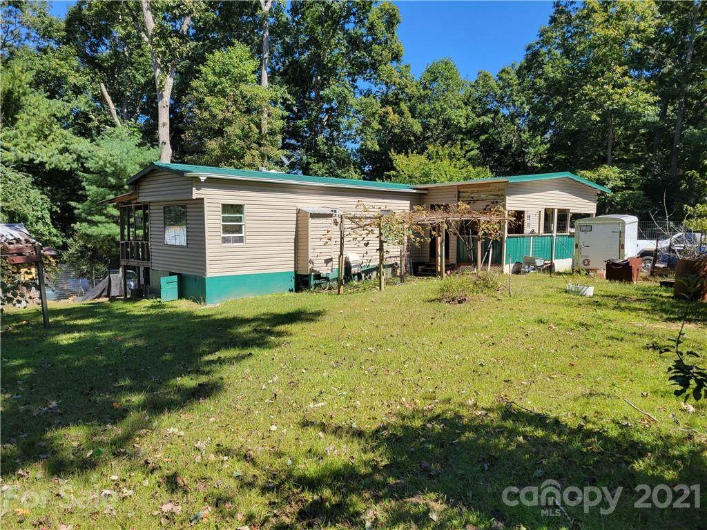 489 Piney Ridge Drive - Photo 1