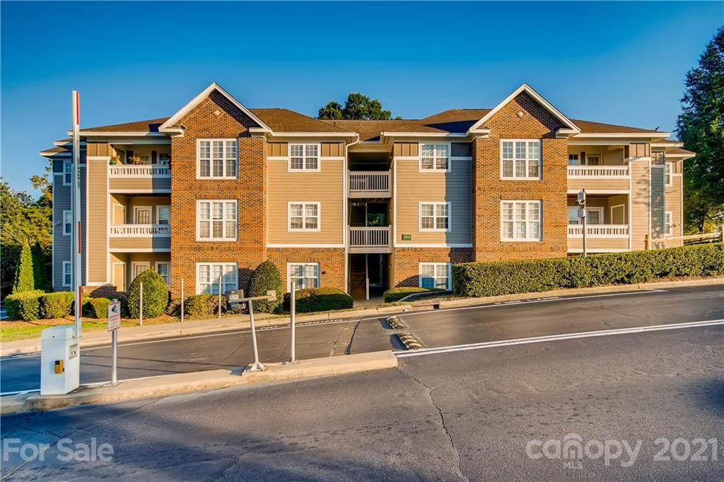 9909 Campus Walk Lane - Photo 1