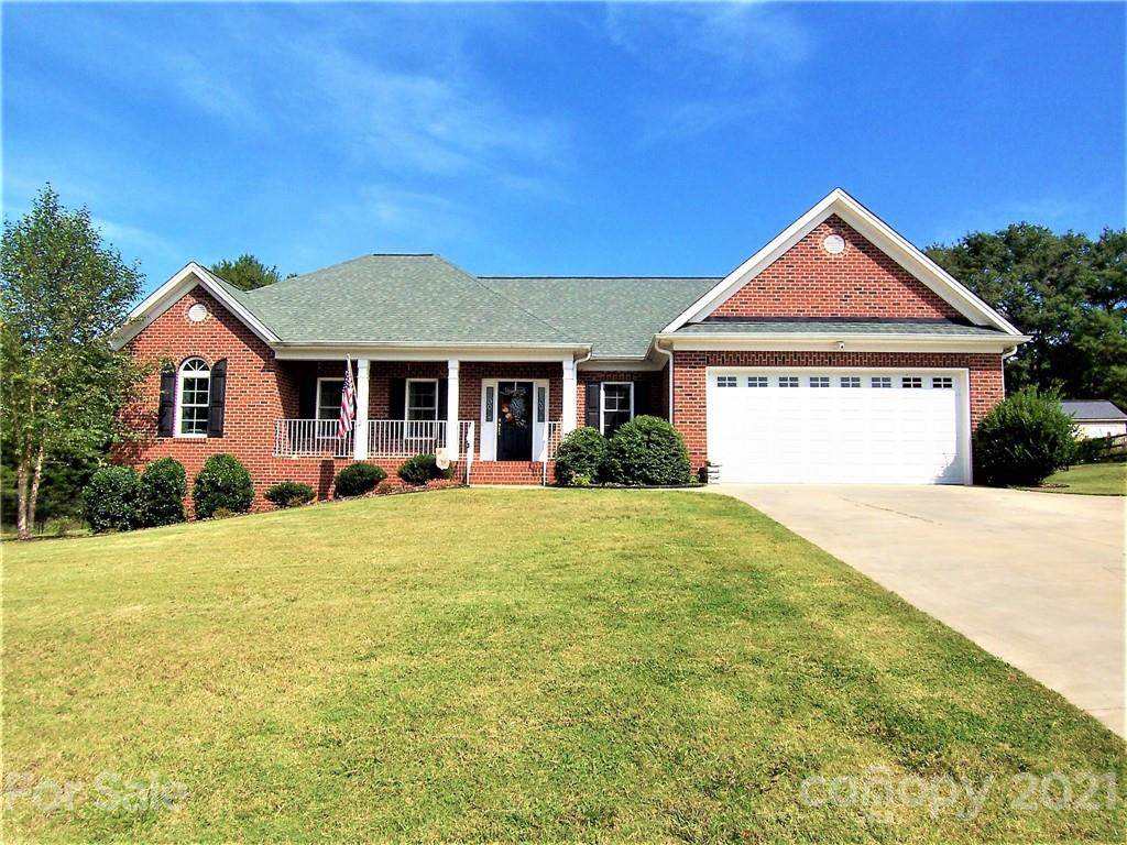 832 Rhodann Drive - Photo 1