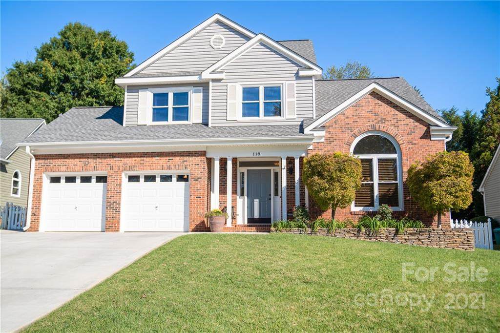 118 Lakewood Circle Drive - Photo 1